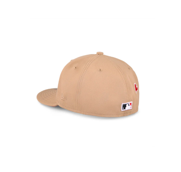 כובע ניו ארה קאמל – New York Yankees | דגם Red Heart 27X